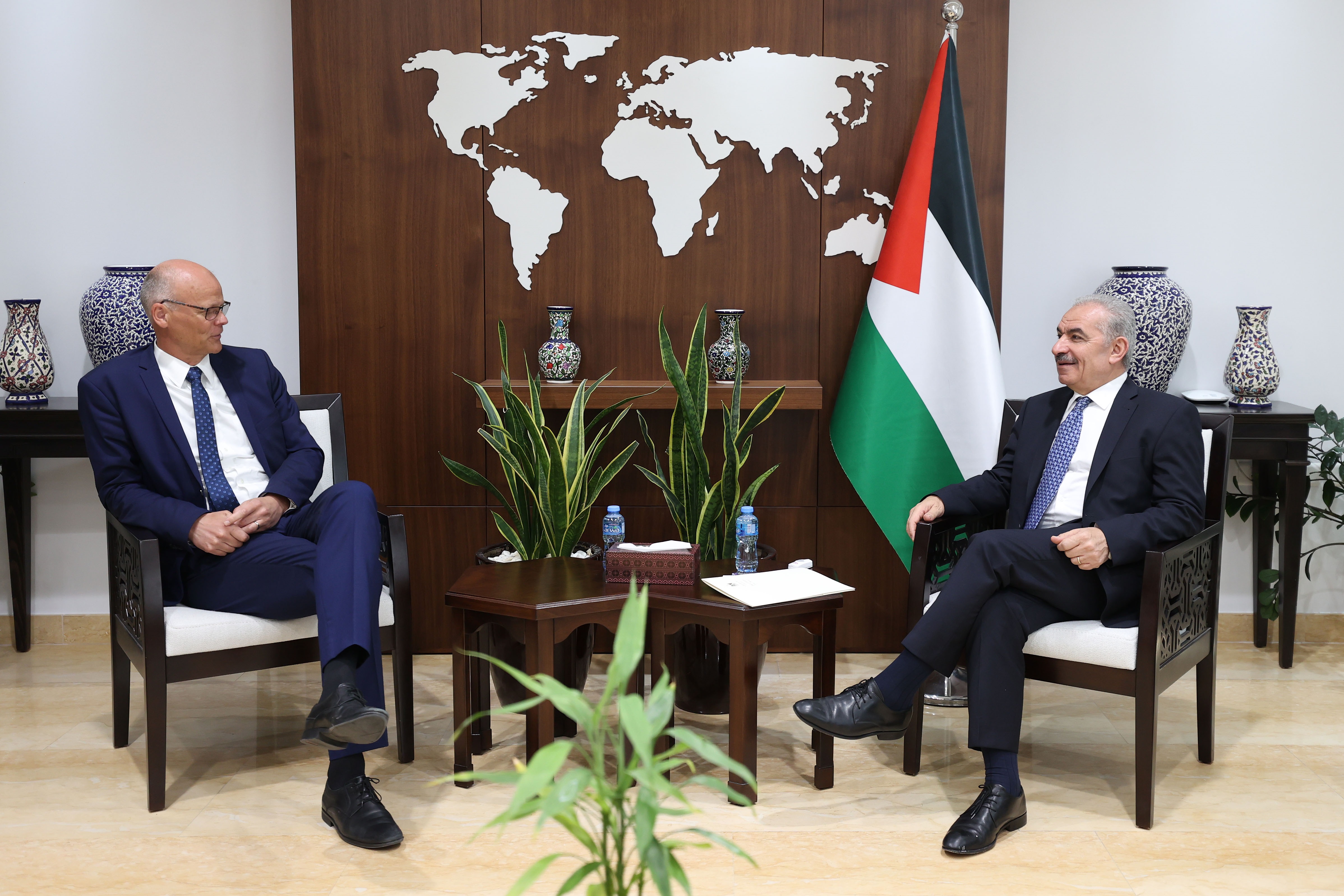 جانب من اللقاء